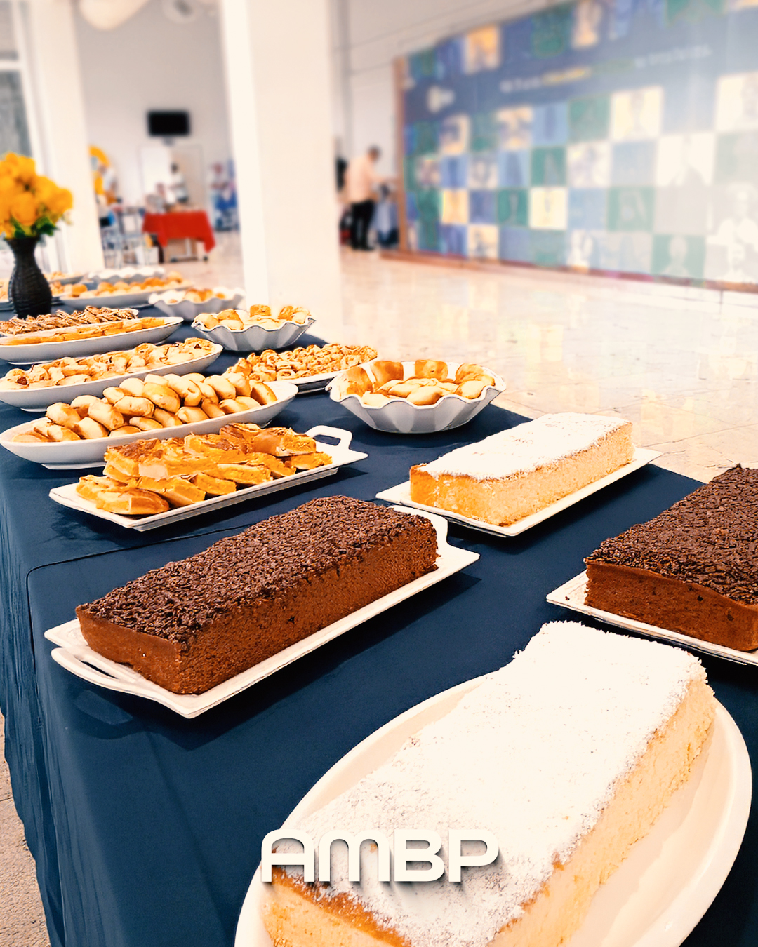 Mesa de coffee break corporativo da AMBP — foto 4